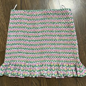 Brand NWT Zara floral smocked mini skirt, size M